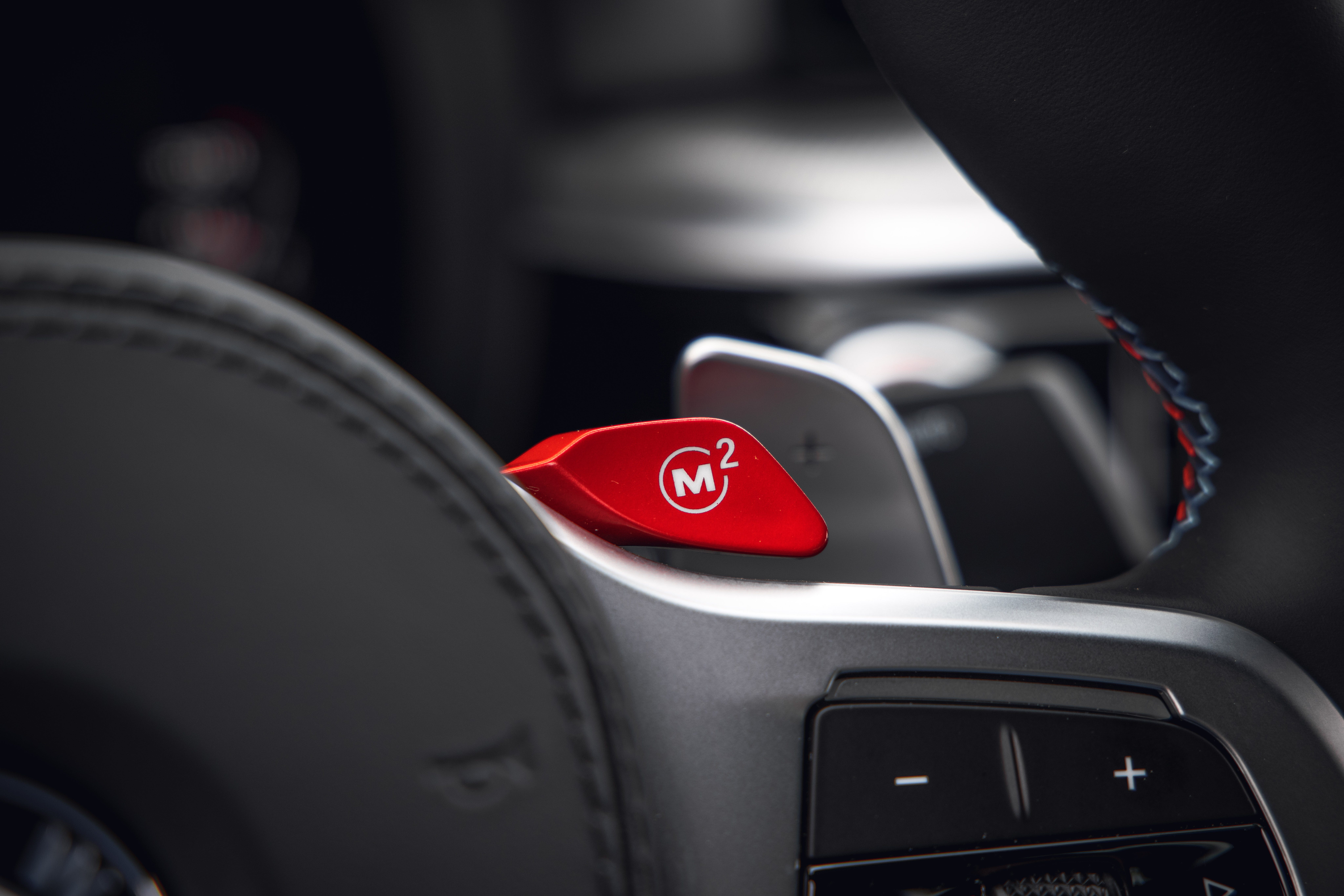BMW M5 Direksiyon M Butonu